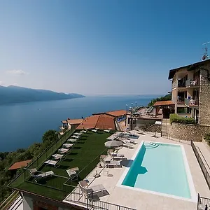 https://residence-ruculi.it-lombardy.com