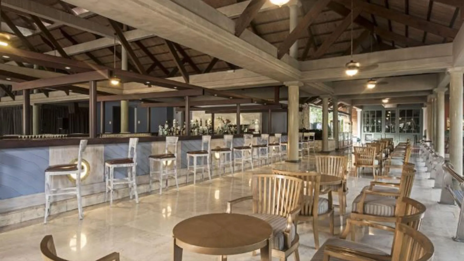 Курортный комплекс Iberostar Selection Bavaro Suites (Adults Only) Пунта-Кана