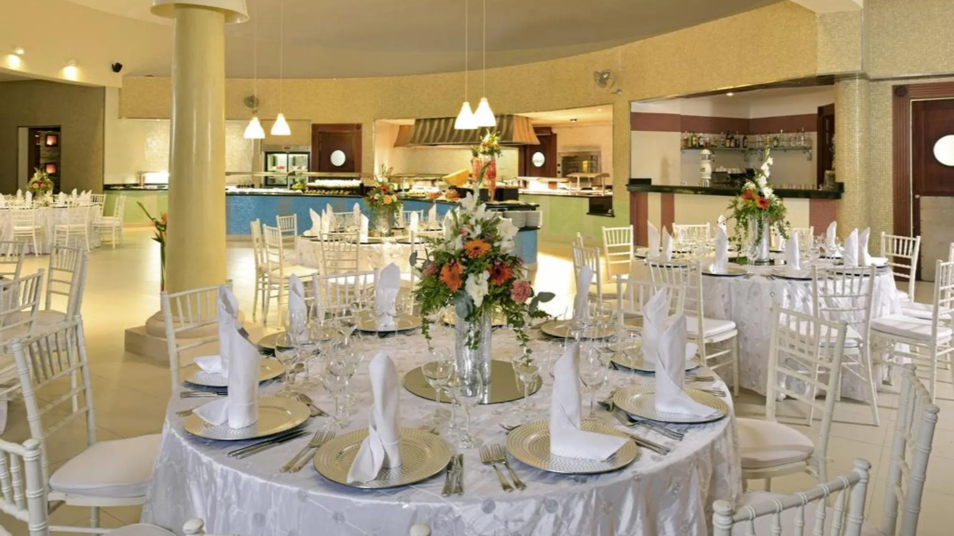 Курортный комплекс Iberostar Selection Bavaro Suites (Adults Only) Пунта-Кана